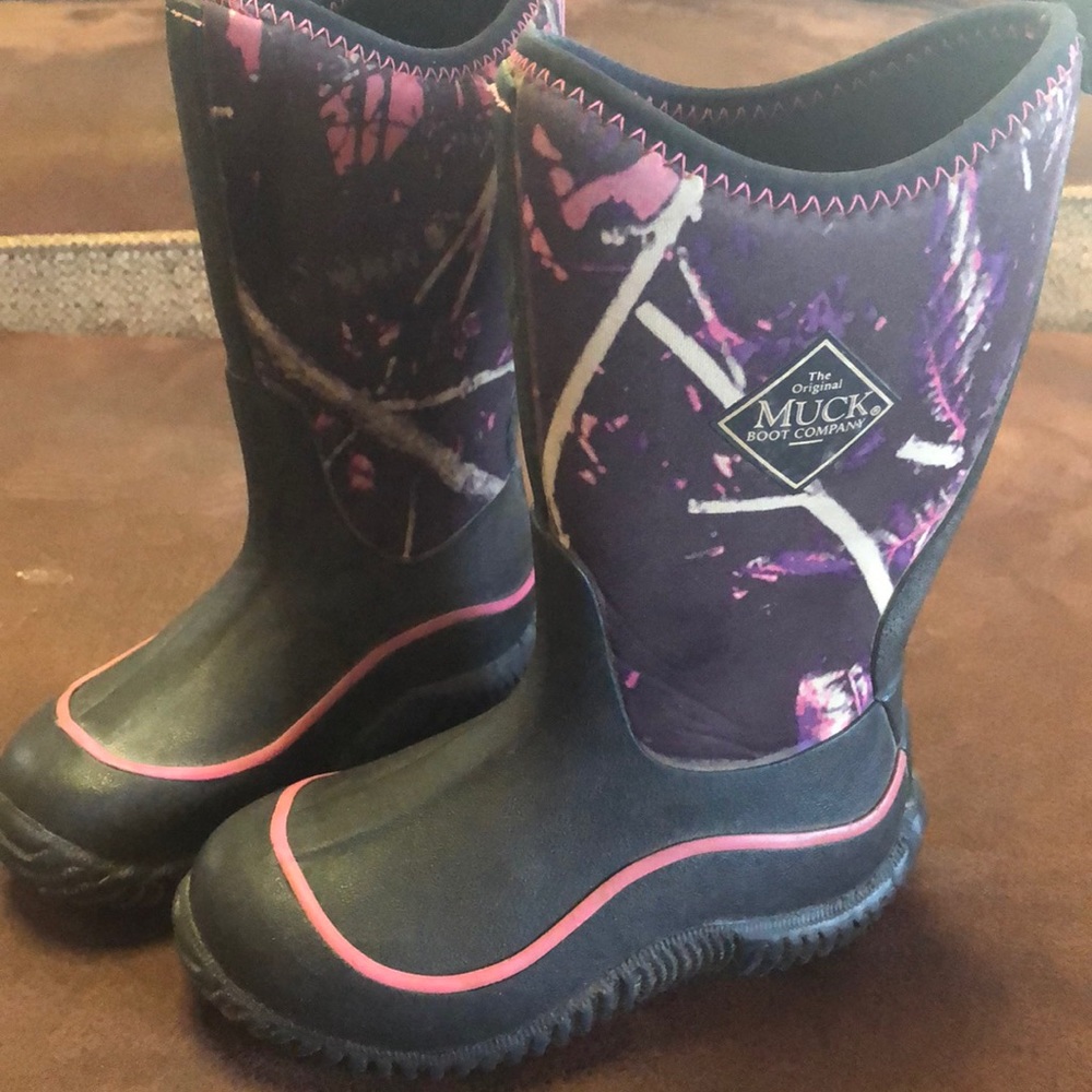Girls Camo Muck Boots
